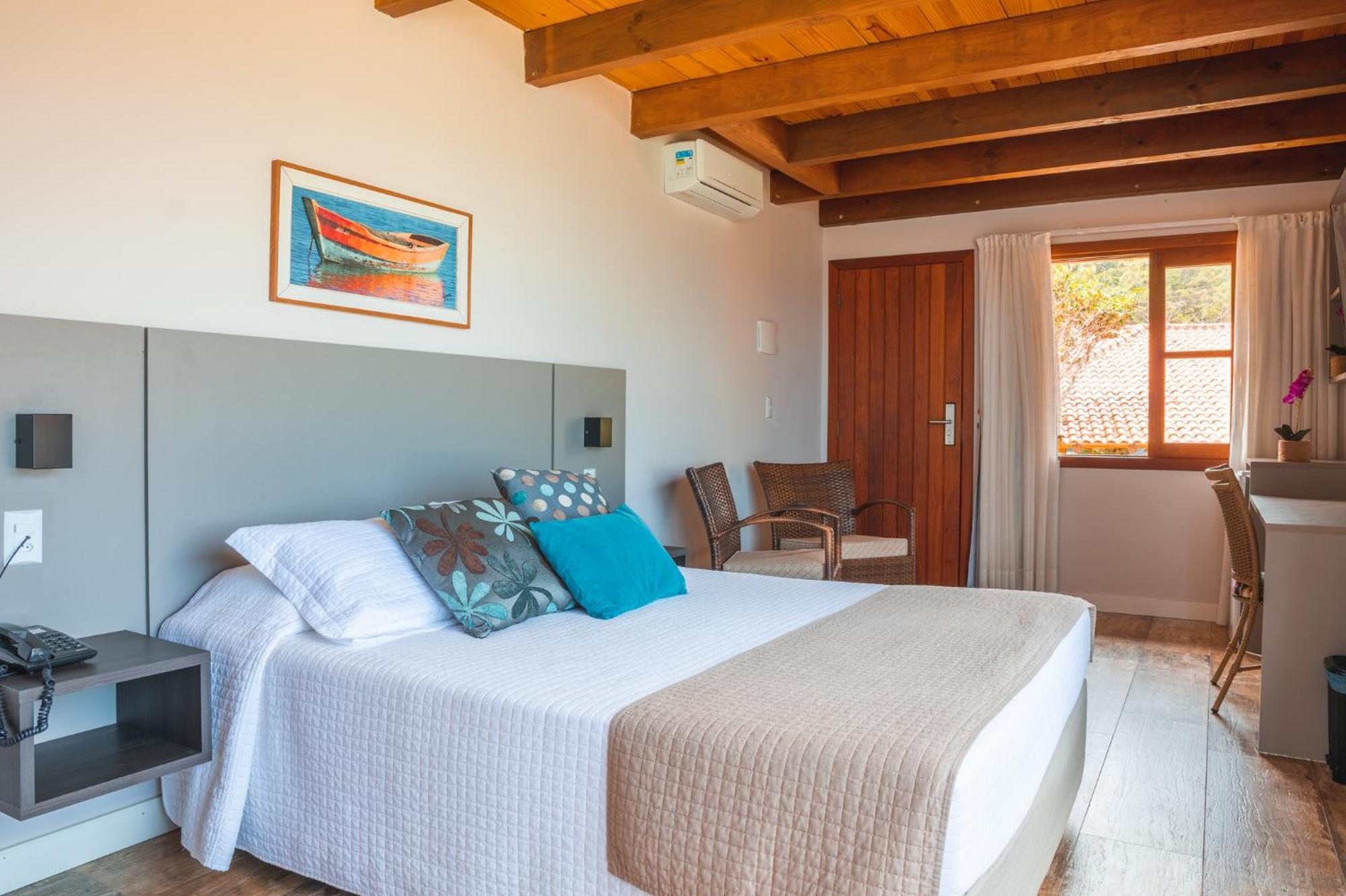 Hotel Atalaia Do Mariscal ボンビーニャス 部屋 写真