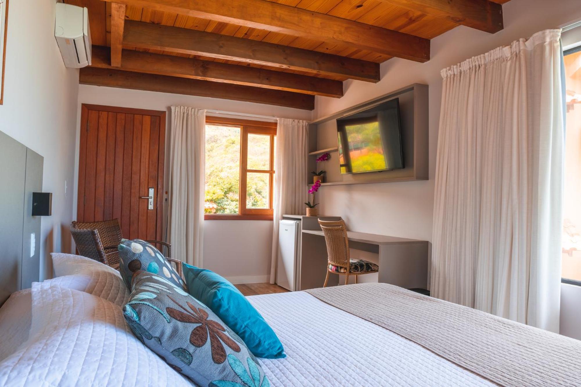 Hotel Atalaia Do Mariscal ボンビーニャス 部屋 写真
